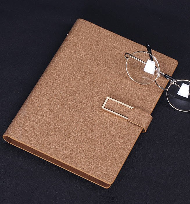 minimalist textured u clasp loose leaf notebook